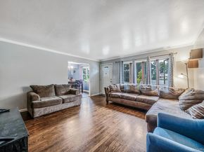 245 Waldo Street, Copiague NY 11726