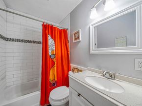 245 Waldo Street, Copiague NY 11726