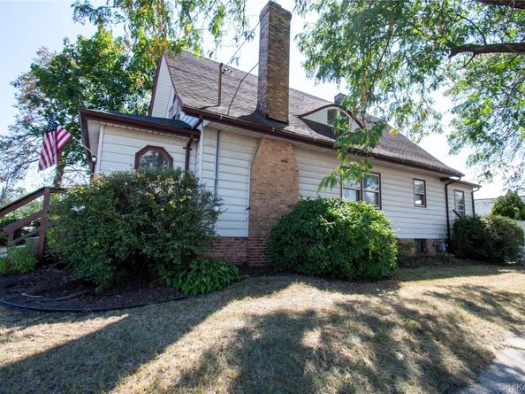 2900 Yale Place, Baldwin NY 11510