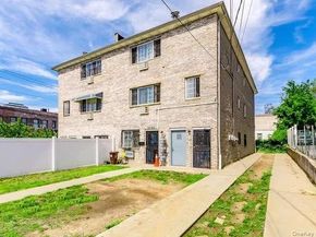 3703 Paulding Avenue, Bronx NY 10469