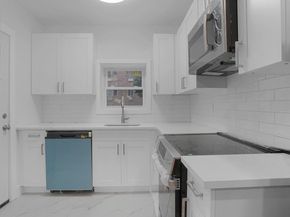 679 E 221st Street, Bronx NY 10467