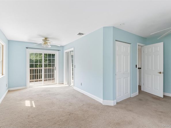 18 Shirley Street, Center Moriches NY 11934