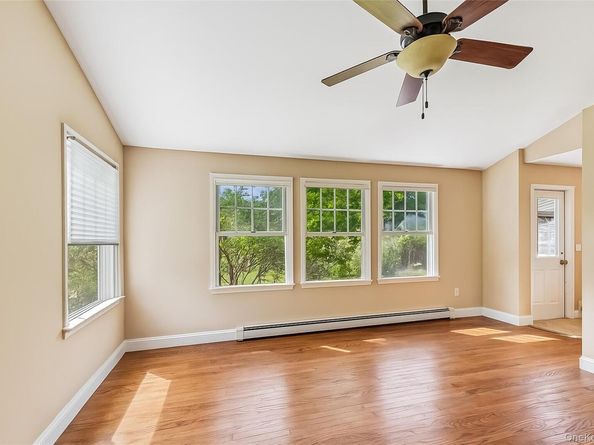 18 Shirley Street, Center Moriches NY 11934