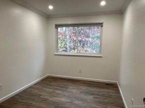 228 Springmeadow Drive H, Holbrook NY 11741