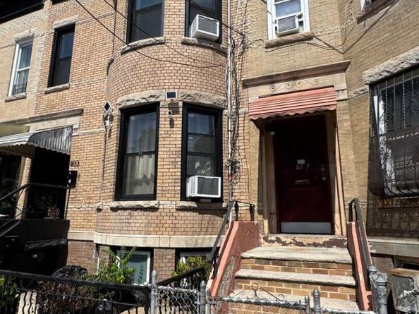 407 ridgewood Avenue, Brooklyn NY 11028