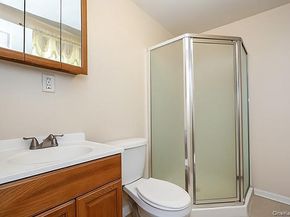 39 Inchcape Road, Bay Shore NY 11706