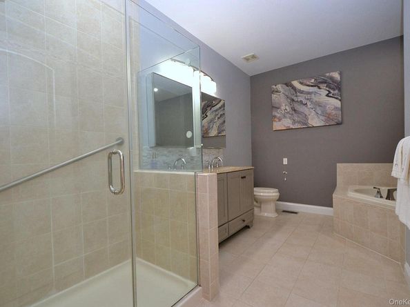 33 Emilie Drive, Center Moriches NY 11934
