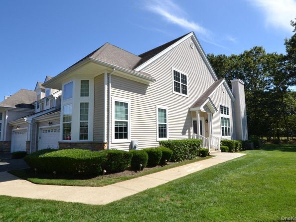 33 Emilie Drive, Center Moriches NY 11934
