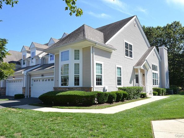 33 Emilie Drive, Center Moriches NY 11934