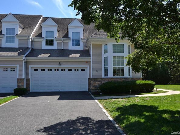 33 Emilie Drive, Center Moriches NY 11934
