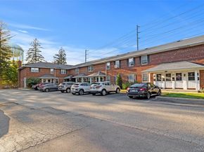 253 Hicksville Road 2K, Bethpage NY 11714