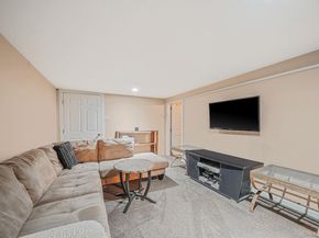 8 Glenwood Place, Farmingville NY 11738