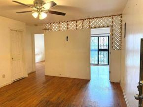 105-07 Otis 2A, Flushing NY 11368