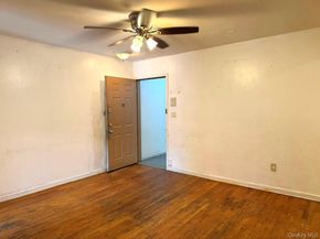 105-07 Otis 2A, Flushing NY 11368
