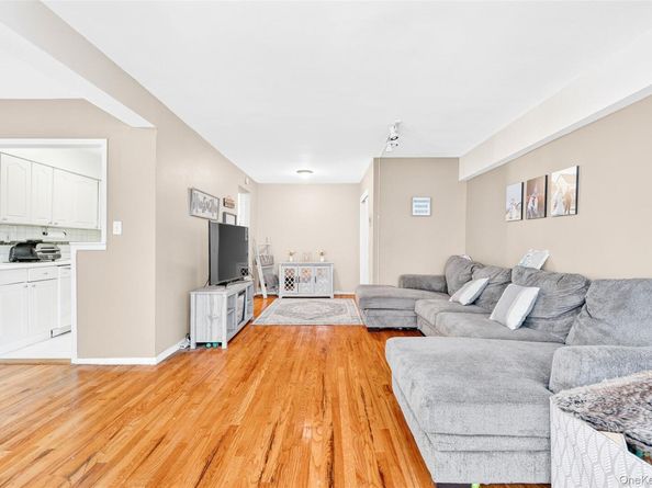 120 E Hartsdale Avenue 3M, Hartsdale NY 10530