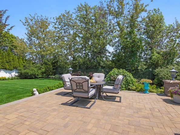 29 Woodstork Drive, Mount Sinai NY 11766
