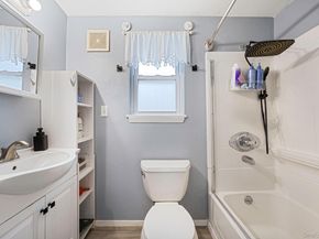33 Wylde Road, Mount Sinai NY 11766