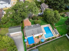 14 Olive Court, Rockville Centre NY 11570