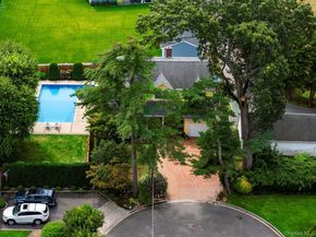 14 Olive Court, Rockville Centre NY 11570