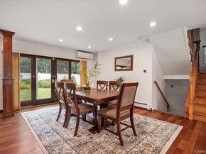 40 Bayview Place, Massapequa NY 11758
