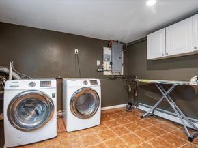 40 Bayview Place, Massapequa NY 11758