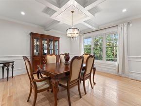 629 California Road, Bronxville NY 10708