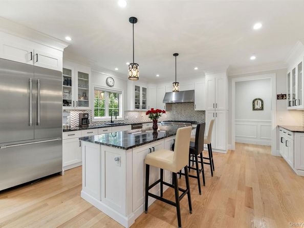 629 California Road, Bronxville NY 10708