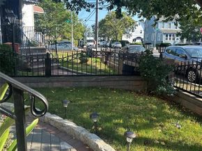 115-69 203 Street, Saint Albans NY 11412