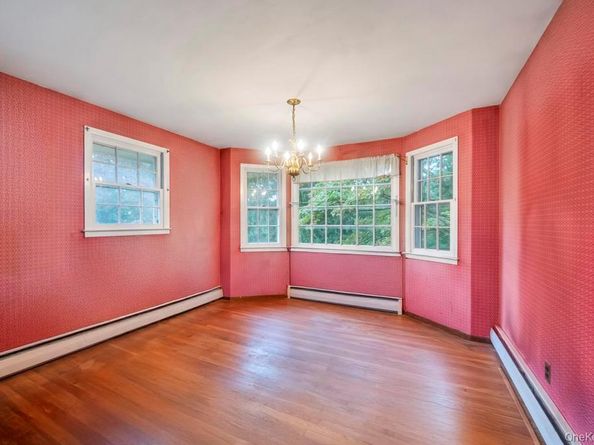 14 Woodvale Avenue, Kings Park NY 11754