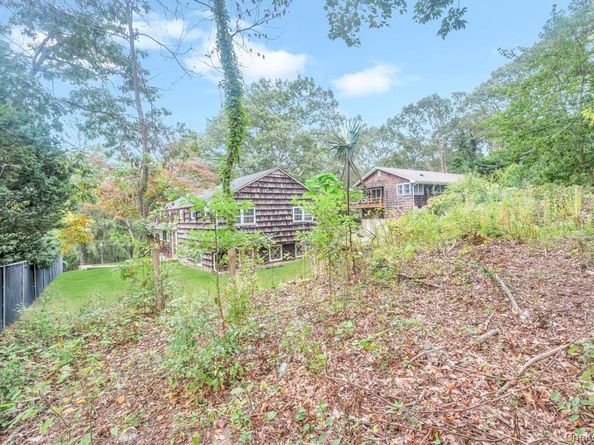 14 Woodvale Avenue, Kings Park NY 11754