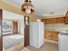 207 N Nassau Avenue, Massapequa NY 11758