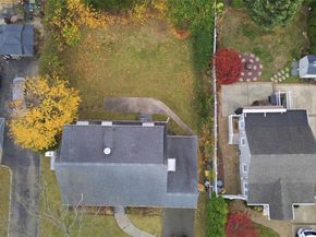 207 N Nassau Avenue, Massapequa NY 11758