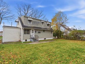 207 N Nassau Avenue, Massapequa NY 11758