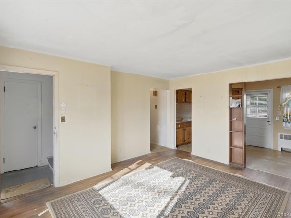 207 N Nassau Avenue, Massapequa NY 11758