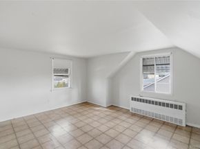 207 N Nassau Avenue, Massapequa NY 11758