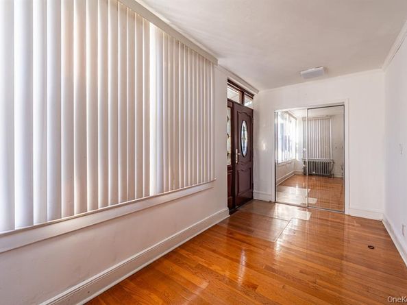 1059 Neill Avenue, Bronx NY 10461