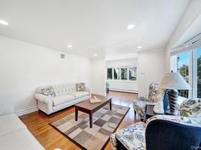 76 Balcom Road, Farmingdale NY 11735