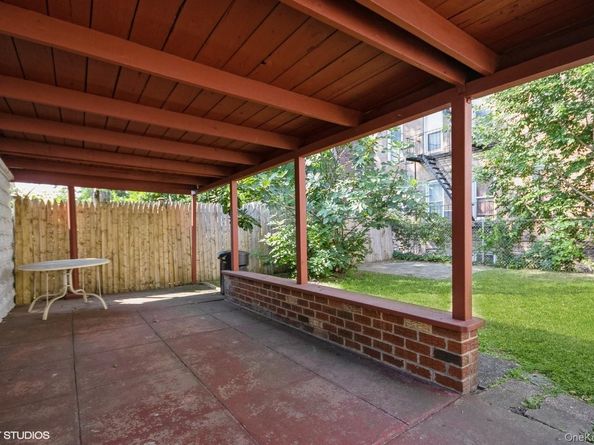 4261 Byron Avenue, Bronx NY 10466