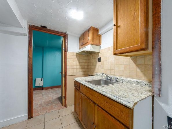 12251 Grayson Street, Springfield Gardens NY 11413