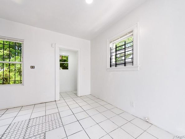 12251 Grayson Street, Springfield Gardens NY 11413