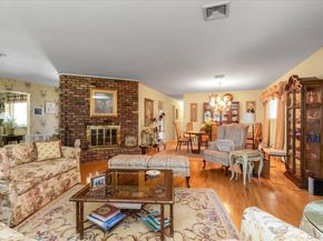 41 Villanova Lane, Dix Hills NY 11746