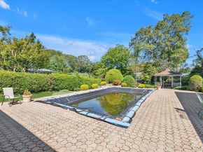 41 Villanova Lane, Dix Hills NY 11746