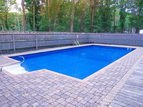 234 Pine Road, Coram NY 11727