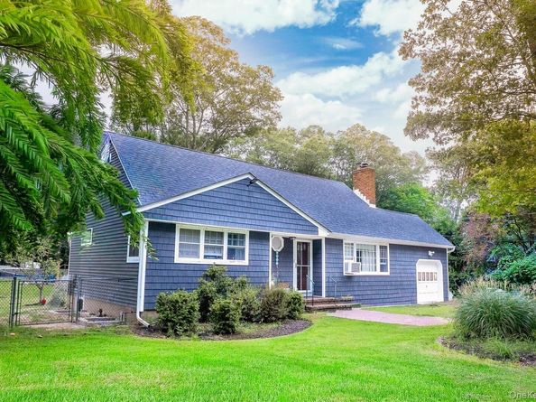 234 Pine Road, Coram NY 11727