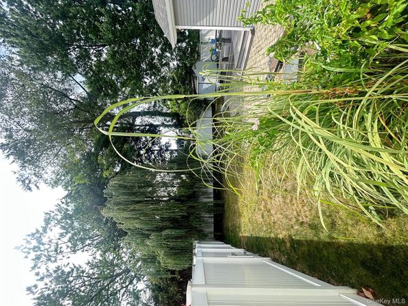 3068 Xavier Place, Oceanside NY 11572