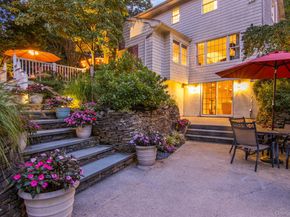 5 Barnyard Lane, Setauket NY 11733