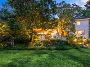 5 Barnyard Lane, Setauket NY 11733