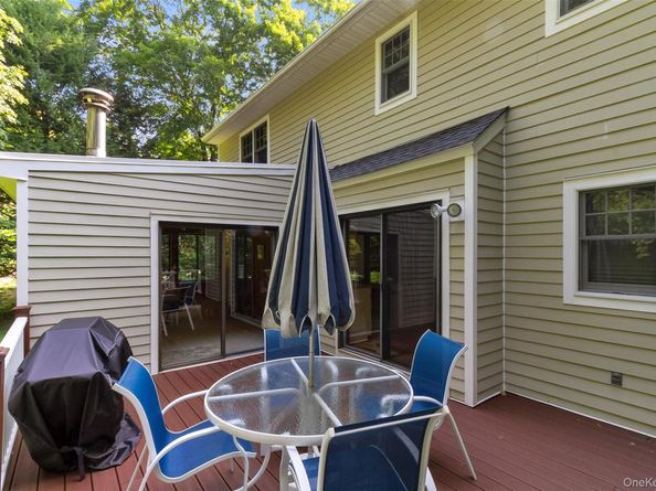 81 Hidden Hollow Lane, Millwood NY 10546