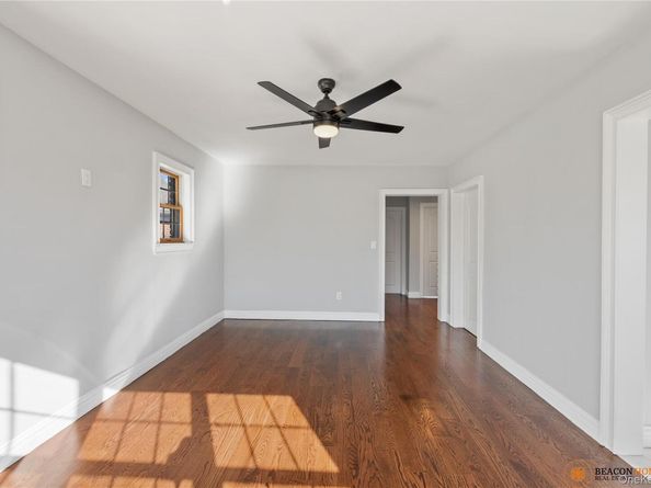 316 pennyfield Avenue, Bronx NY 10465