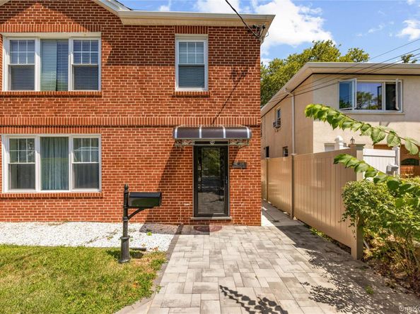 316 pennyfield Avenue, Bronx NY 10465